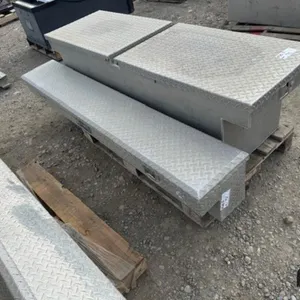 HD Aluminum Truck Bed Tool & Storage Box
 UNRESERVED