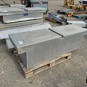 HD Aluminum Truck Bed Tool & Storage Box
 UNRESERVED