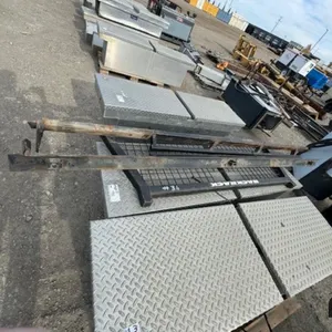 HD Aluminum Truck Bed Tool, Storage Box, Backrack Truck Rails & Rack
 UNRESERVED