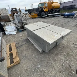 HD Aluminum Truck Bed Tool & Storage Box
 UNRESERVED