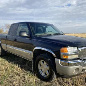 2006 GMC Sierra Ext Cab 1500 Pickup Truck
 UNRESERVED