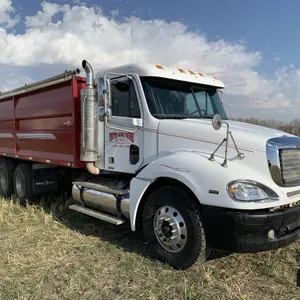 2006 Freightliner FL120 T/A Grain Truck
 UNRESERVED