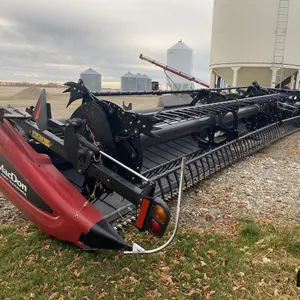 2016 MacDon 35' FD75-5 Flex Draper Header
 UNRESERVED