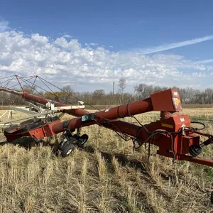 Farm King 1070 Swing Auger
 UNRESERVED