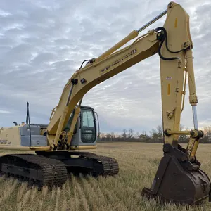 2007 New Holland E215 LC Hydraulic Excavator
 UNRESERVED
