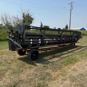 25' Agco Straight Cut Auger Header