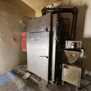 Reich 1984 U300 Smokng Chamber (Generator Not Included)
 UNRESERVED