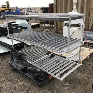 (2) Bakery Racks & Assorted Baking Trays
 UNRESERVED