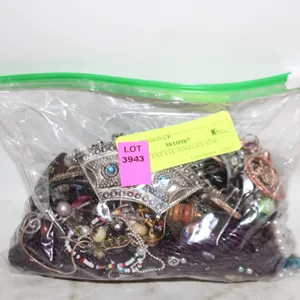 BAG OF ESTATE JEWELRY FOR