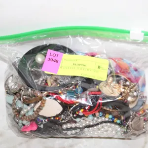 BAG OF ESTATE JEWELRY FOR
