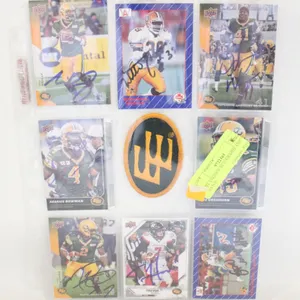 CFL ESKIMOS AUTOGRAPHS AND PATCH