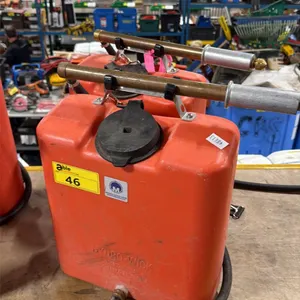 2 HYDRO-WICK RED PLASTIC COMMERCIAL FIRE BACKPACK WATER SPRAYERS