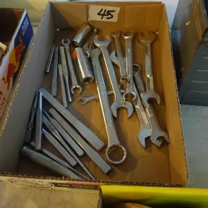 WRENCHES, PUNCHES, & CHISELS