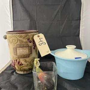 Oven Proof Lidded Dish - Ceramic Vase & More