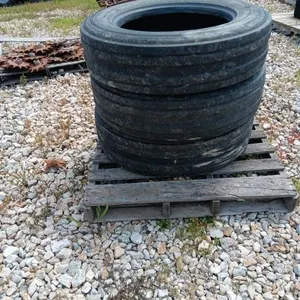 (3)TOYO 255/70/r22.5 Tires