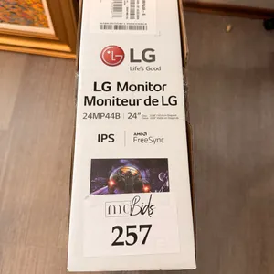 LG Monitor in Box