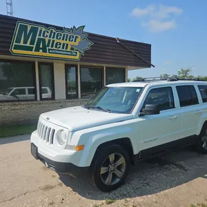 2015  Jeep  Patriot  High Altitude 4dr SUV