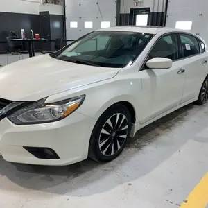 Non-Operable  2018  Nissan  Altima  2.5 SV 4dr Sedan