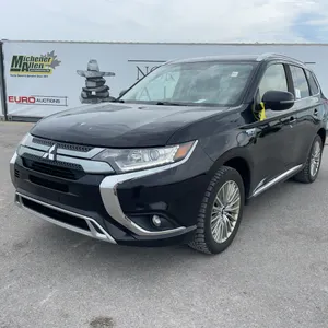 2019  Mitsubishi  Outlander PHEV  AWD SE 4dr SUV