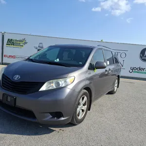 2016  Toyota  Sienna  Base 4dr Mini-Van