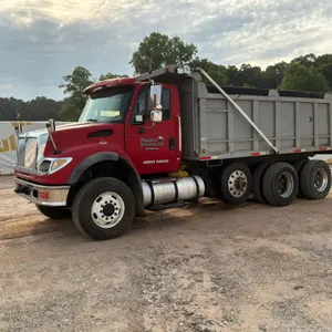 2005 INTERNATIONAL 7600 TRI-AXLE DUMP TRUCK VIN: 1HTWYSBT85J155096