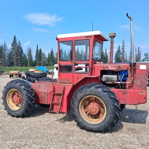 Versatile 118 4wd Tractor
