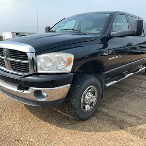 2007 Dodge Ram 1500 Mega Cab Truck, 4x4, 5.7 Hemi, 261,017km, Black, *VIN 3D7KS19D87G843826 (P10-R?-S2237)