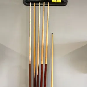 WALL MOUNT POOL CUE RACK WITH 6 CUES