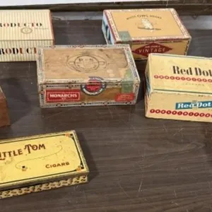 8+/- Cigar Boxes