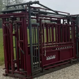 Stampede Steel Cattle Squeeze