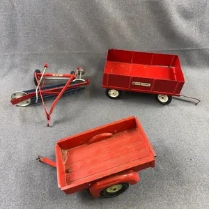 Tru-Scale & International Toy Farm Implements
