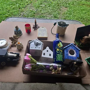 Miscellaneous glassware
