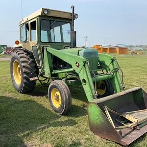 JD 1830 2WD TRACTOR