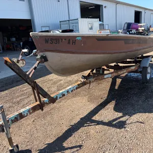 14’ Aluminum V Hull Boat With Trailer(Sells With Bill Of Sale)