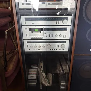 SANSUI ROLLING AUDIO RACK