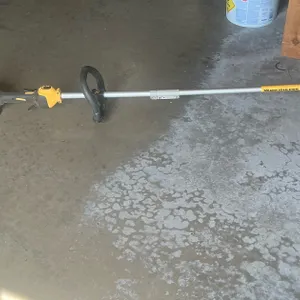 DeWalt Weed Eater