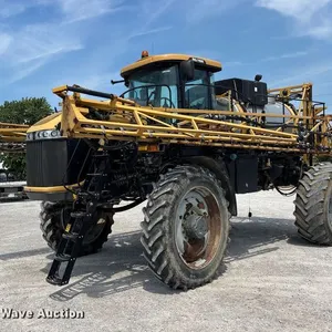 2014 Rogator RG1100 sprayer