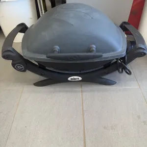 Weber Q1000 Portable Gas Grill