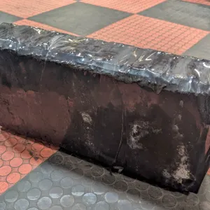 BAILIFF SEIZED: LARGE LITHIUM ION BATTERY FOR