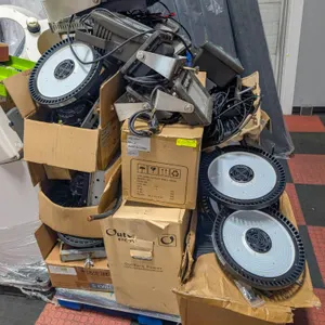 BAILIFF SEIZED: LARGE LOT OF LED LIGHTS MUST TAKE