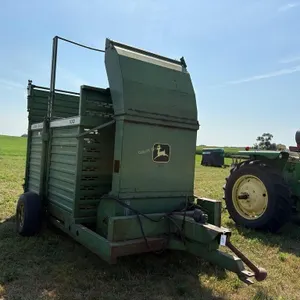 John Deere 100 Stacker