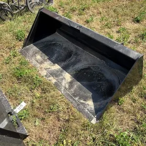New Swict 66"  Universal Attach Bucket