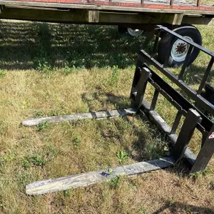 New Kivel Universal Attach 48" Pallet Forks