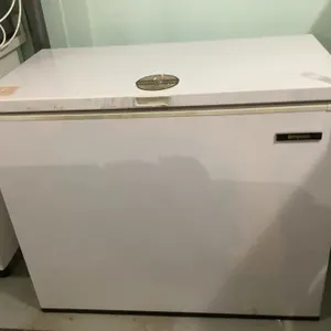 Chest freezer approx 41"x 21 1/2" x 35"