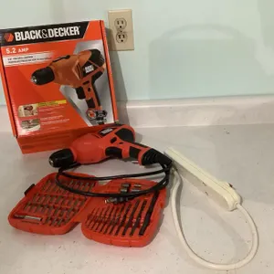 B&D 3/8" VSR drill/driver, working, B&D drill bit and driver set
