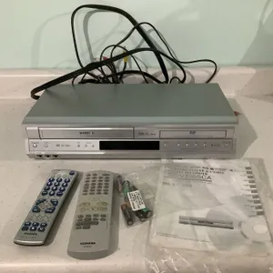 Toshiba VHS/DVD player, unknown condition