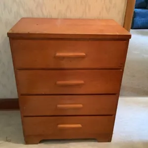Dresser, approx 25 3/4" x 16" x 33" high, needs cleaning