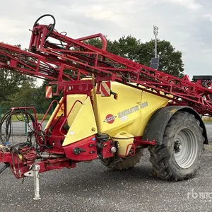 2010 Hardi Navigator 4000 Pull-Type Sprayer