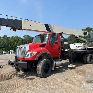 National 1300A on 2011 International 7600 6x4 Boom Truck