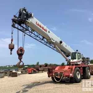 2009 Link-Belt RTC-8090 Rough Terrain Crane
